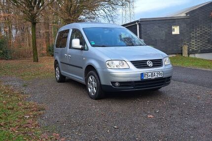 VW Caddy 117.053 km 5.350 &euro; Remscheid 42897