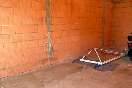 Garagen / Stellplätze Dormagen Broich - 30&euro; | Angebot:26291080