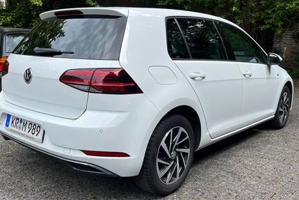 VW Golf 171.200 km 10.990 &euro; Düsseldorf 40549