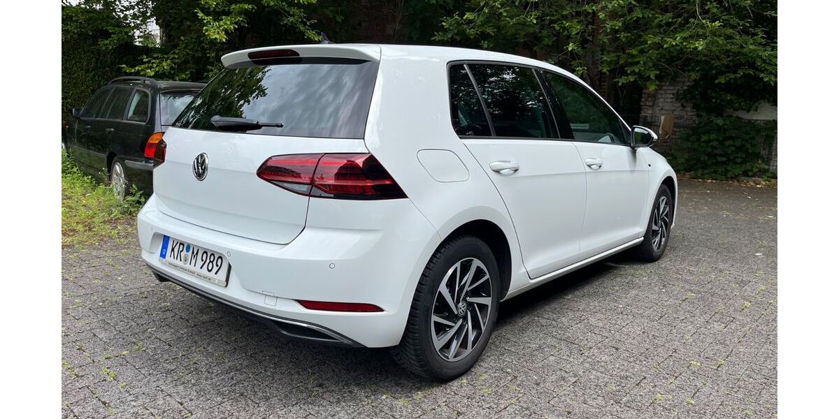 VW Golf 171.200 km 10.990 &euro; Düsseldorf 40549