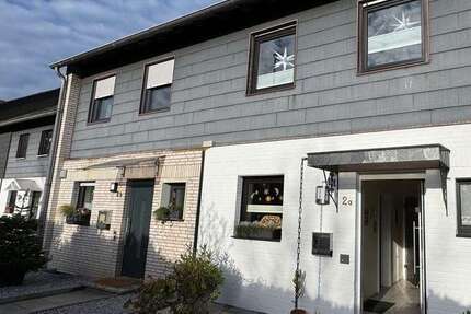 Haus zum Kaufen in Neukirchen-Vluyn 349.000 € 110 m² 3 zimmer