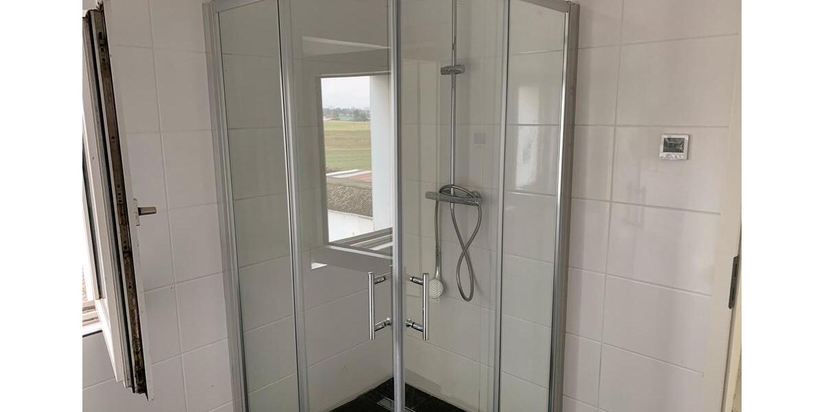 Dachgeschoßwohnung Mülheim an der Ruhr Rechtsruhr-Nord - 3.5 Zimmer, 85 m&sup2;, 850&euro; | Angebot:26120917