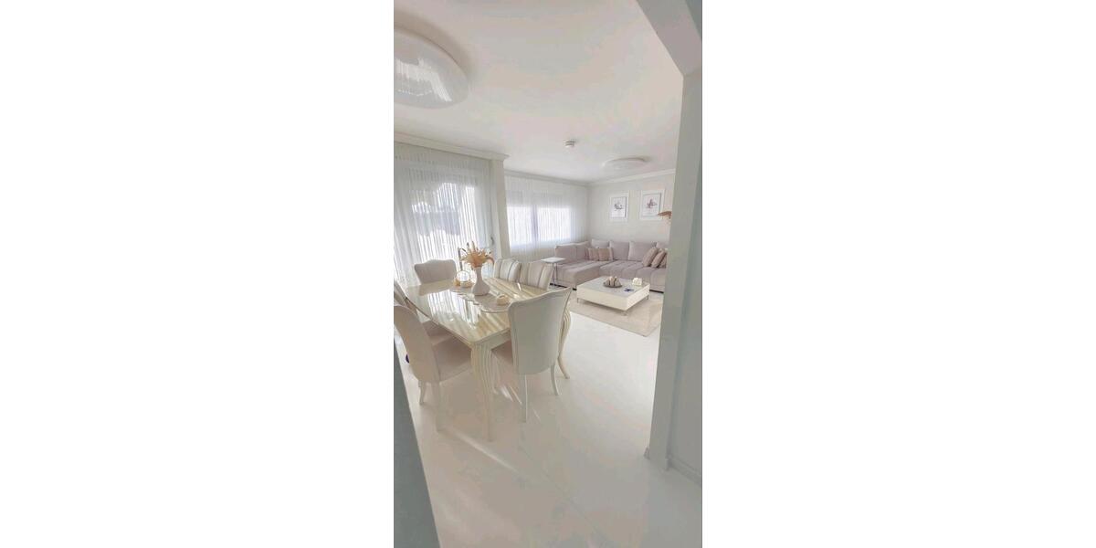 Etagenwohnung Dormagen Hackenbroich - 4 Zimmer, 93 m&sup2;, 275.000&euro; | Angebot:23917483