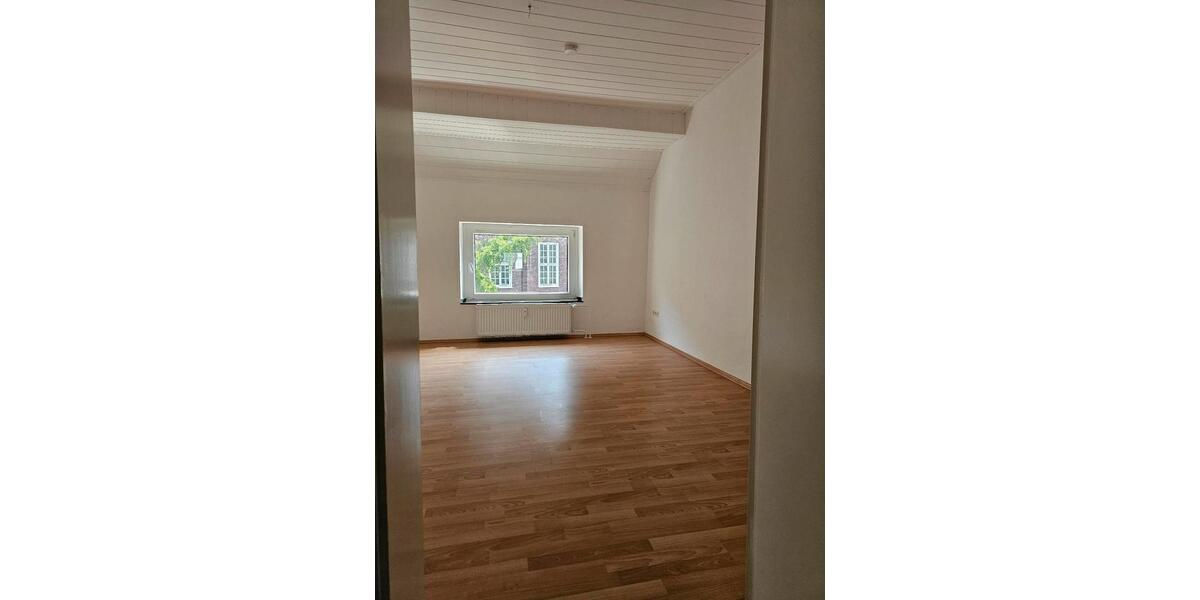 Maisonettenwohnung Düsseldorf Stadtbezirk 7 - 3 Zimmer, 83 m&sup2;, 125.000&euro; | Angebot:25547125