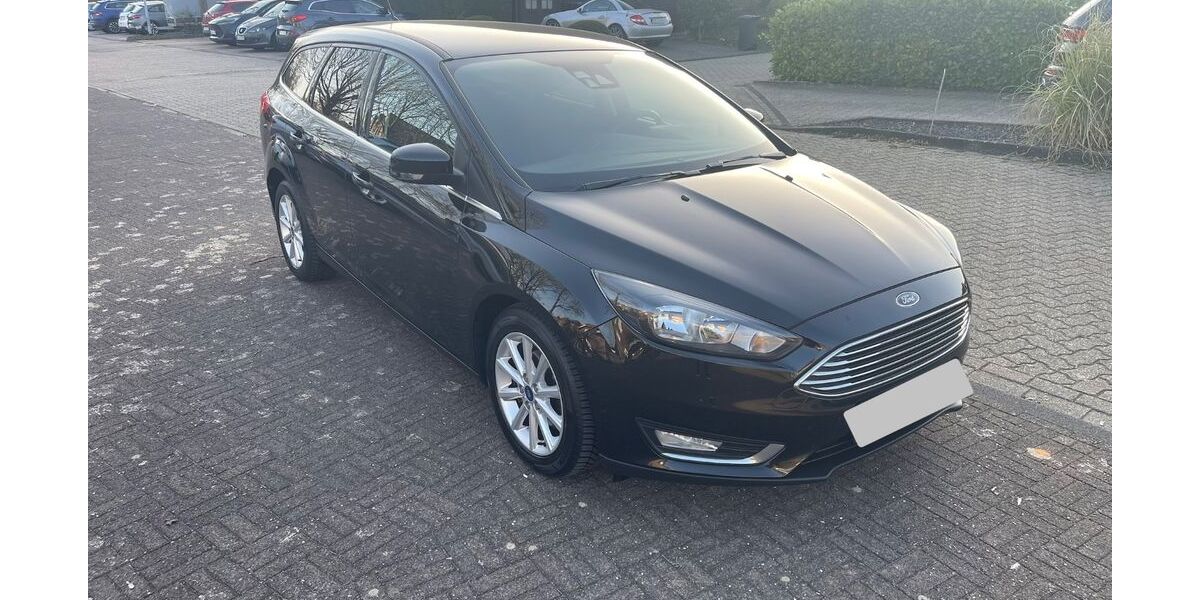 Ford Focus 131.000 km 6.500 &euro; Viersen 41748