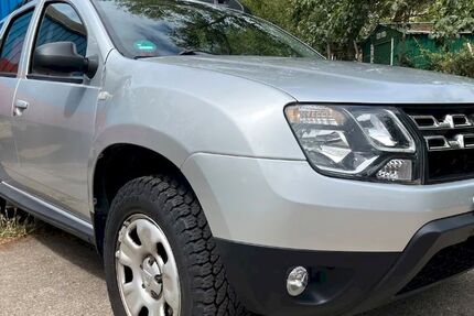 Dacia Duster 115.500 km 5.950 &euro; Pulheim 50259