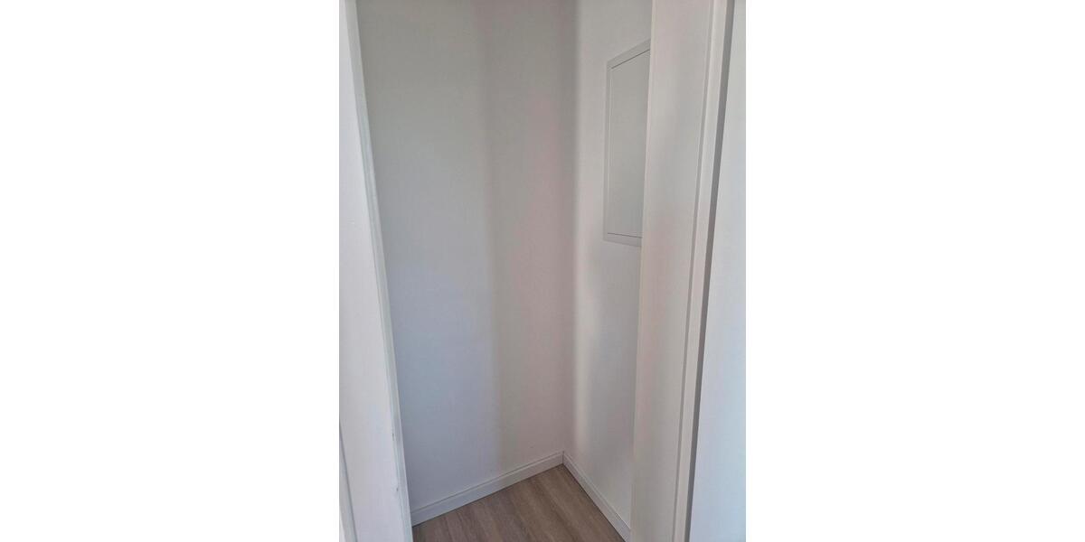 Etagenwohnung Meerbusch Kierst - 2 Zimmer, 58 m&sup2;, 660&euro; | Angebot:26423127