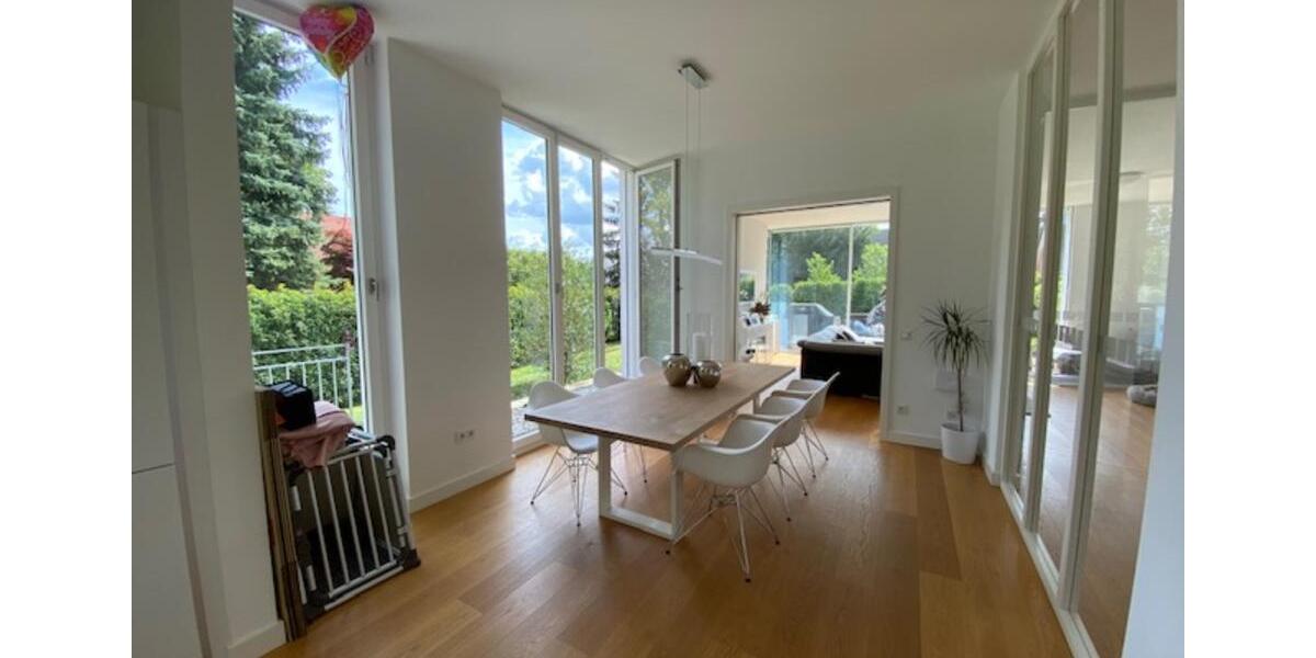 Einfamilienhaus Düsseldorf Niederkassel - 5.900&euro; | Angebot:24766458