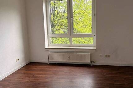 Wohnung Düsseldorf Oberbilk - 2 Zimmer, 66 m&sup2;, 766&euro; | Angebot:26499510