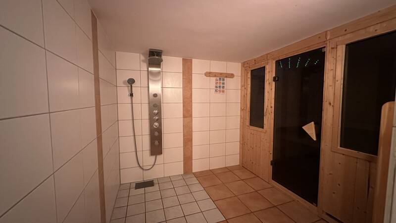 Kernsaniertes Traumhaus mit Sauna, Swimmingpool und hochwertiger Ausstattung!