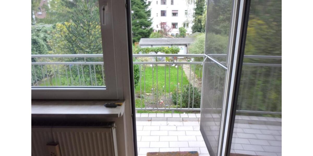 Etagenwohnung Duisburg Mittelmeiderich - 3 Zimmer, 75 m&sup2;, 400&euro; | Angebot:25794794