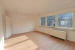 Etagenwohnung Duisburg Untermeiderich - 2 Zimmer, 61 m&sup2;, 500&euro; | Angebot:26916851