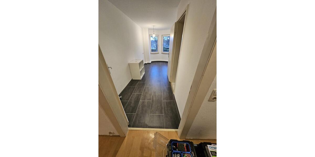 122qm ETW (72qm frei ab 1.5.26, 50qm vermietet) 4 zimmer