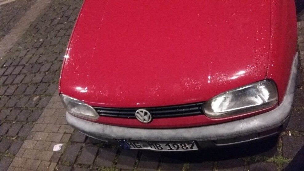 VW Golf 129.800 km 1.800 € Mönchengladbach 41061