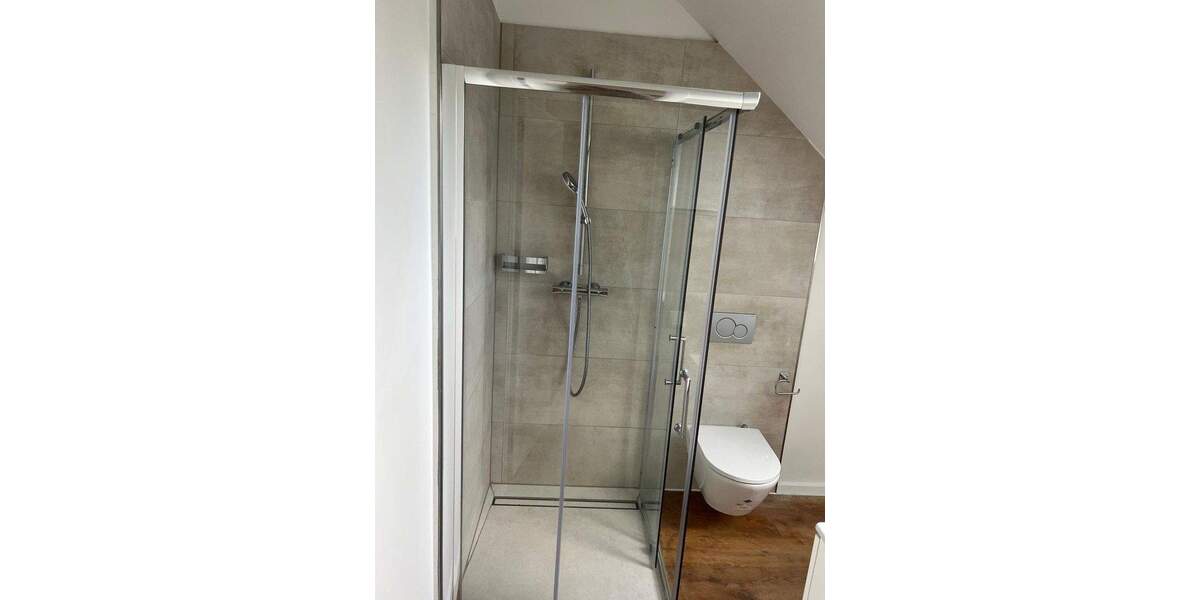 Investoren aufgepasst! Geräumige Doppelhaushälfte mit gehobener Innenausstattung in Meerbusch 6 zimmer