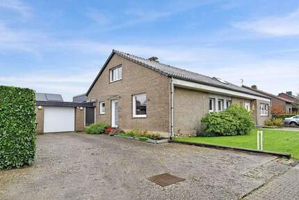 Haus Kaarst Vorst - 8 Zimmer, 272 m&sup2;, 849.000&euro; | Angebot:25694672