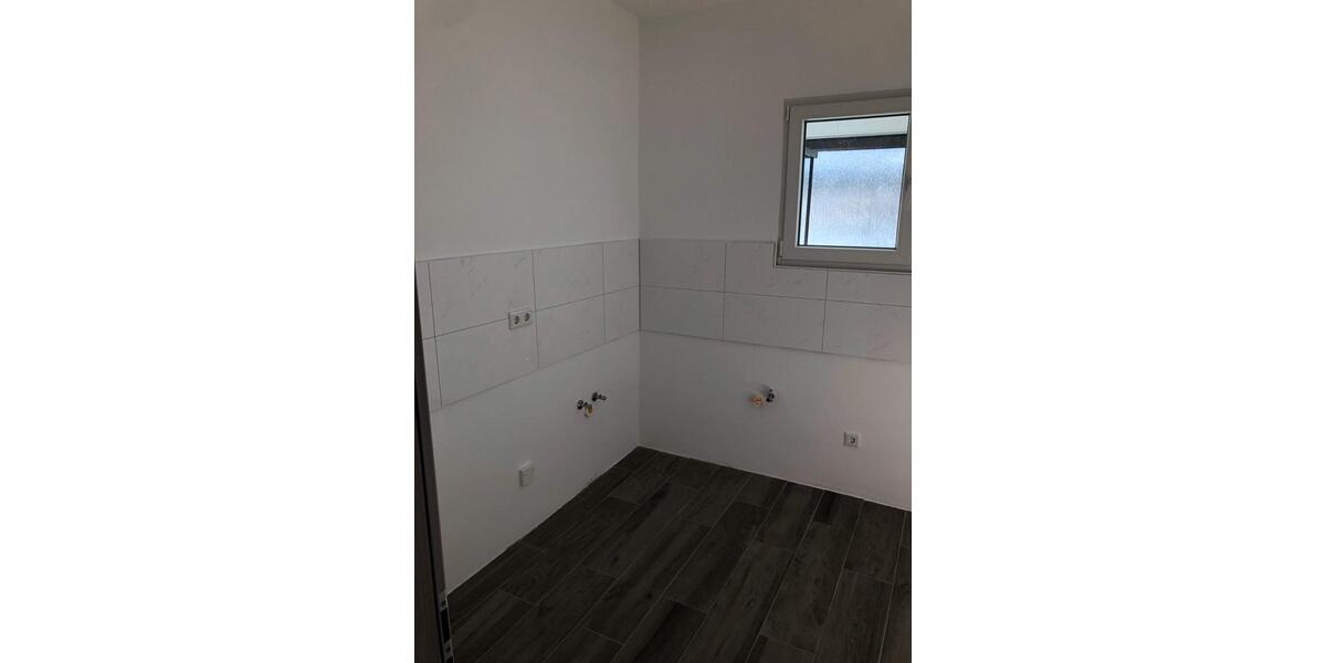 Etagenwohnung Düsseldorf Pempelfort - 1 Zimmer, 30 m&sup2;, 600&euro; | Angebot:26169956