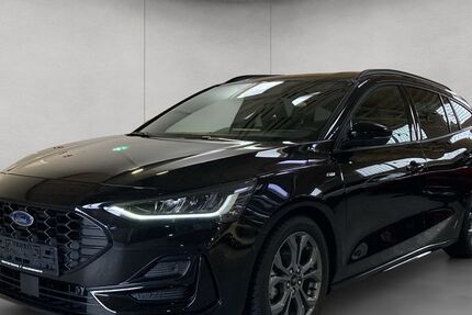 Ford Focus 18.381 km 23.890 &euro; Düsseldorf 40549