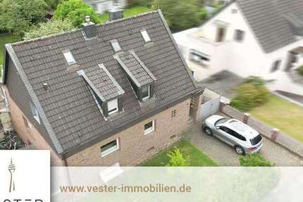 Haus zum Kaufen in Düsseldorf 875.000 € 226 m²
