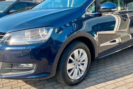 VW Sharan 140.856 km 10.900 &euro; Moers 47443
