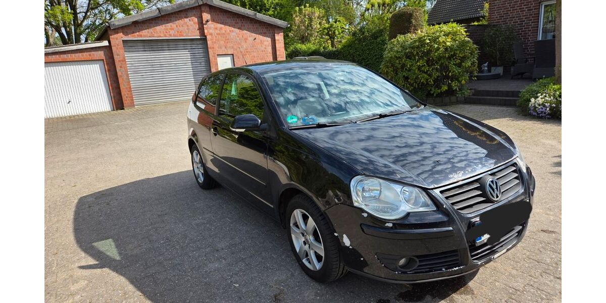VW Polo 195.000 km 1.450 &euro; MÖNCHENGLADBACH 41179
