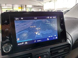 Opel Combo Life 1.2 Edition Kam SHZ LHZ DAB Navi Tempo 58.529 km 18.888 € HAAN 42781