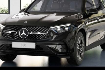 Mercedes-Benz GLC 300 9.900 km 68.990 &euro; Duisburg 47138
