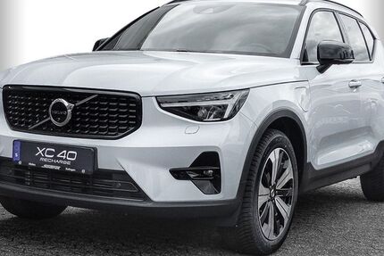Volvo XC40 8.999 km 44.780 € Hilden 40721