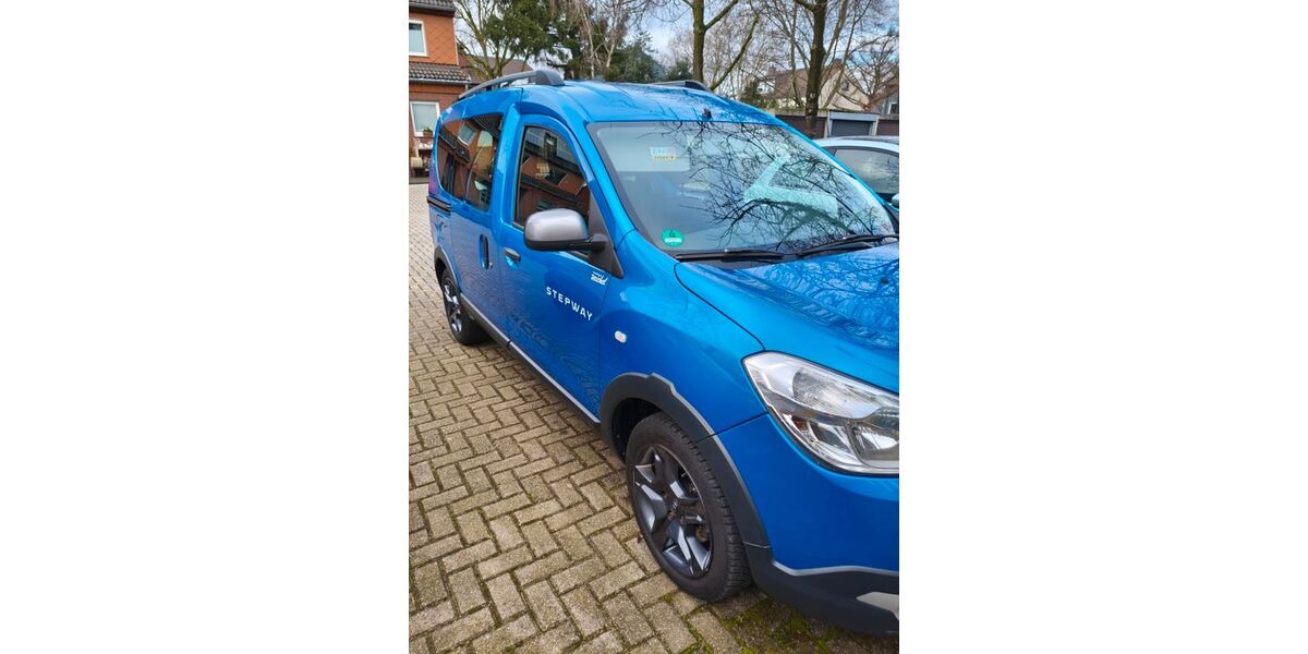 Dacia Dokker 121.000 km 7.800 &euro; Oberhausen 46049