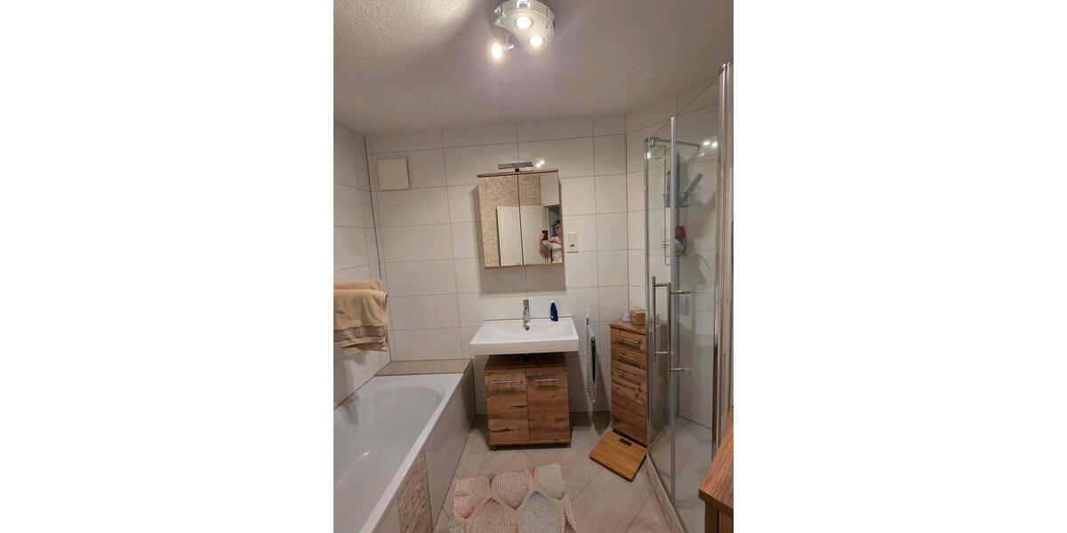 Erdgeschoßwohnung Viersen - 3 Zimmer, 107 m&sup2;, 297.000&euro; | Angebot:27157689