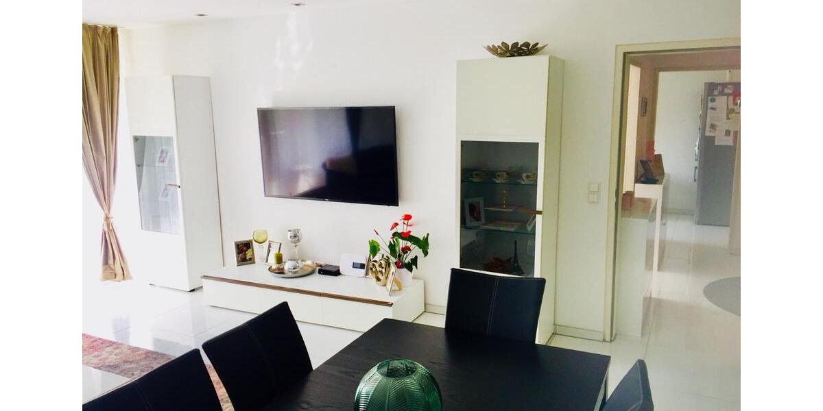 Etagenwohnung Mönchengladbach - 4 Zimmer, 97 m&sup2;, 235.000&euro; | Angebot:26846811