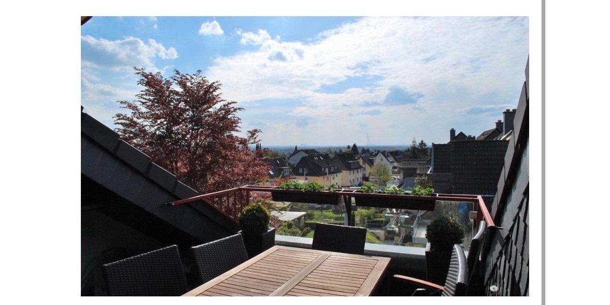 3 Zimmer Dachgeschoss Wohnung von Privat 3 zimmer