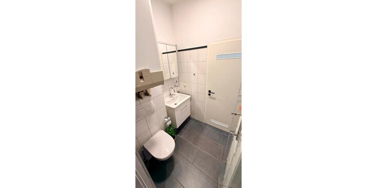 Etagenwohnung Mönchengladbach Süd - 2 Zimmer, 45 m&sup2;, 110.000&euro; | Angebot:27200052