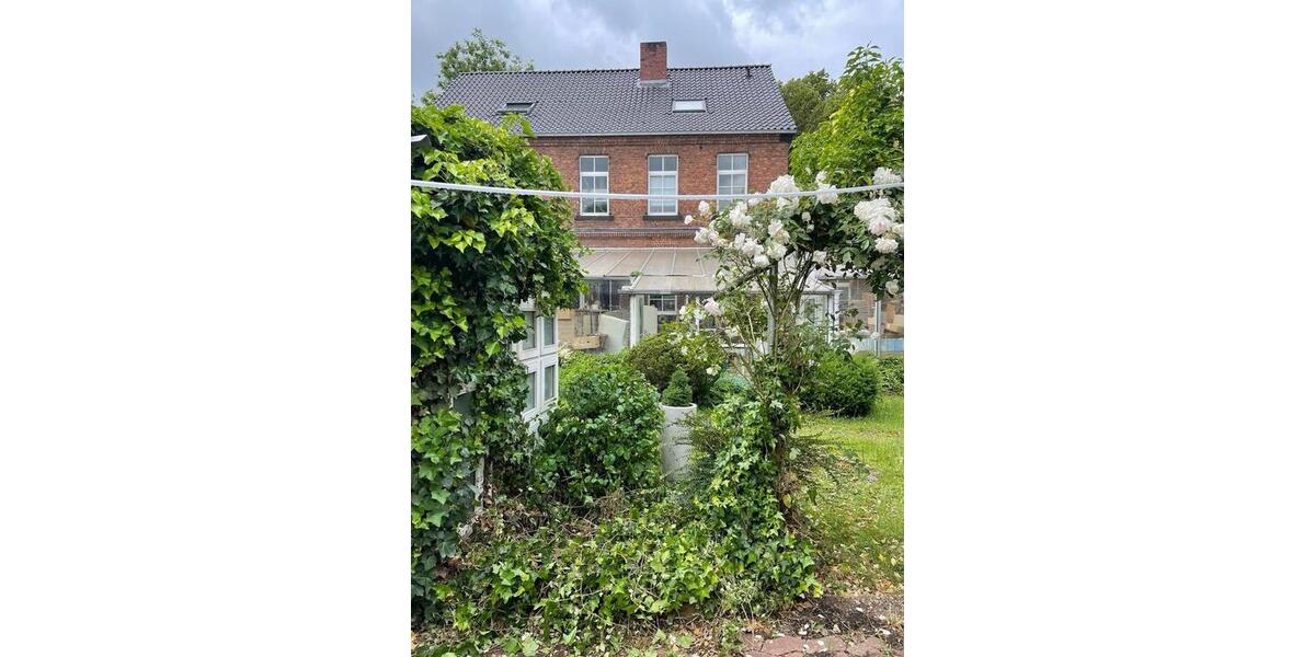 Einfamilienhaus Bergheim Auenheim - 9 Zimmer, 300 m&sup2;, 670.000&euro; | Angebot:26126905