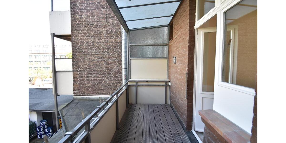 Etagenwohnung Düsseldorf Lörick - 2 Zimmer, 53 m&sup2;, 1.045&euro; | Angebot:26447343