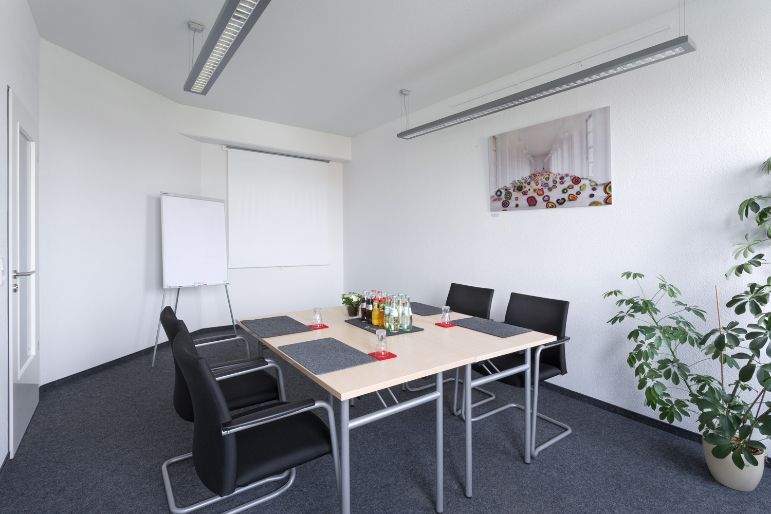 Gewerbeobjekt Ratingen Ost - 820&euro; | Angebot:25870140