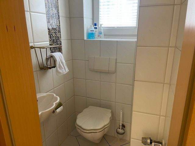 Einfamilienhaus Mönchengladbach Pongs - 7 Zimmer, 150 m&sup2;, 475.000&euro; | Angebot:25391355