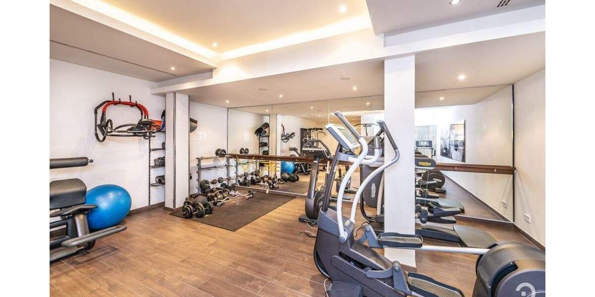 Etagenwohnung Düsseldorf Heerdt - 3 Zimmer, 117 m&sup2;, 890.000&euro; | Angebot:25736424