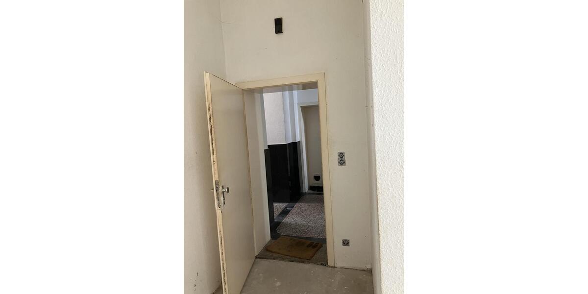 Etagenwohnung Moers - 1 Zimmer, 39 m&sup2;, 485&euro; | Angebot:25636696