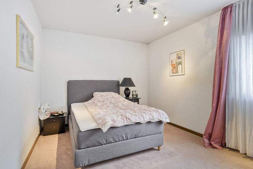 Gestalten Sie Ihr Traumhaus - mit Ausbaupotenzial und Zweifamilienoption 6 zimmer