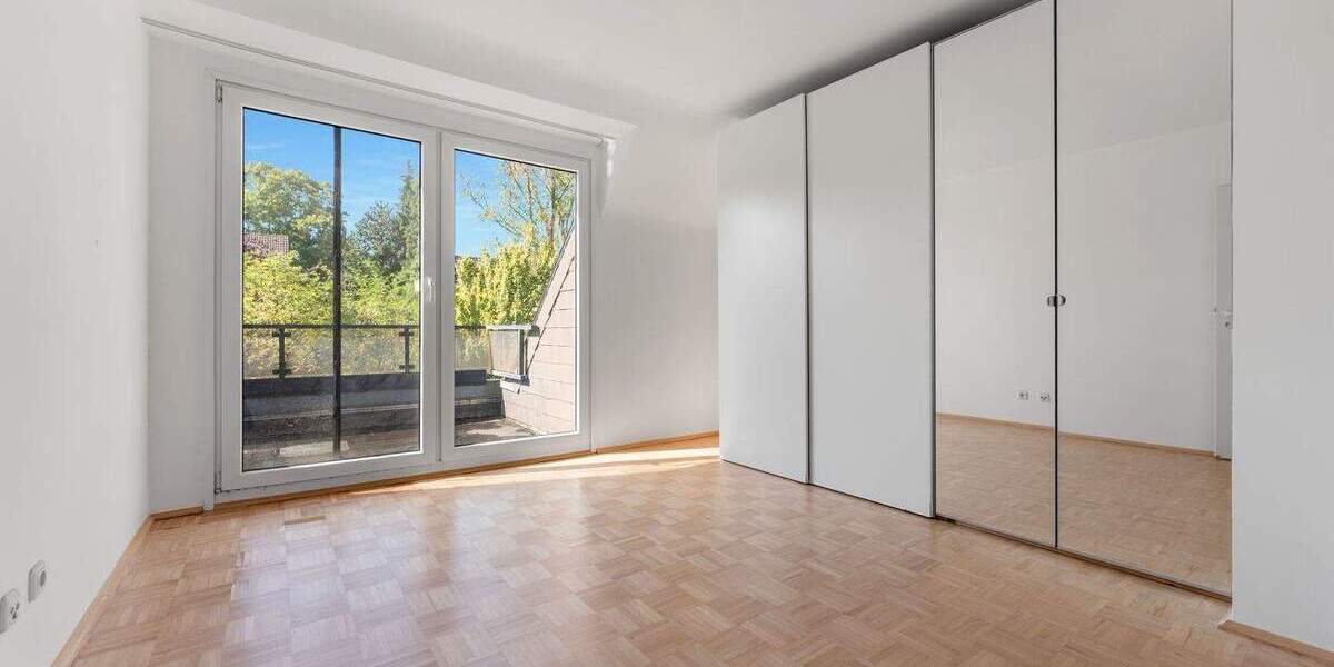 Doppelhaushälfte im Dreikönigsviertel - Stil, Ruhe & Raum für höchste Familienansprüche 5 zimmer