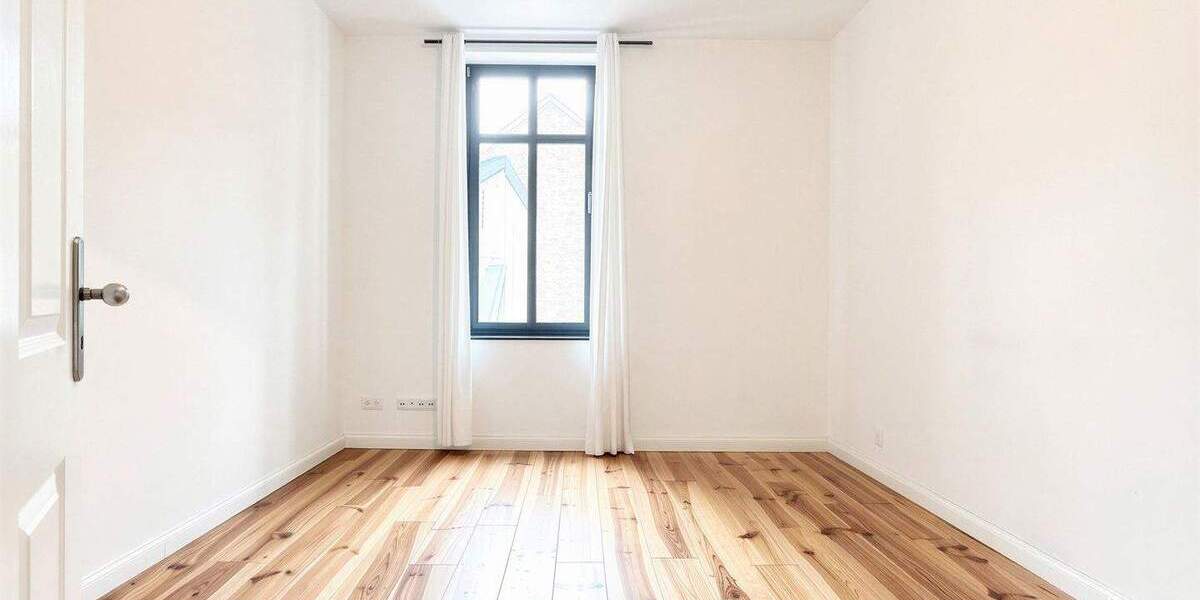 Reihenmittelhaus Mönchengladbach Rheydt - 6 Zimmer, 188 m&sup2;, 495.000&euro; | Angebot:24596077