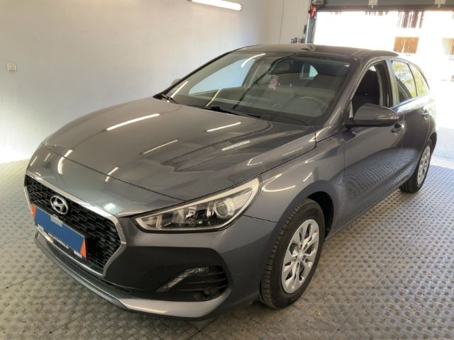 Hyundai i30 60.155 km 15.480 &euro; Mönchengladbach 41061