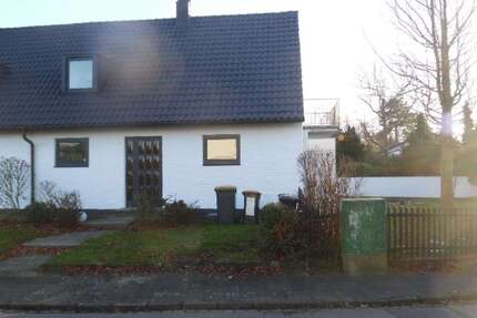 Haus zum Kaufen in Duisburg 699.000 € 250 m² 8 zimmer