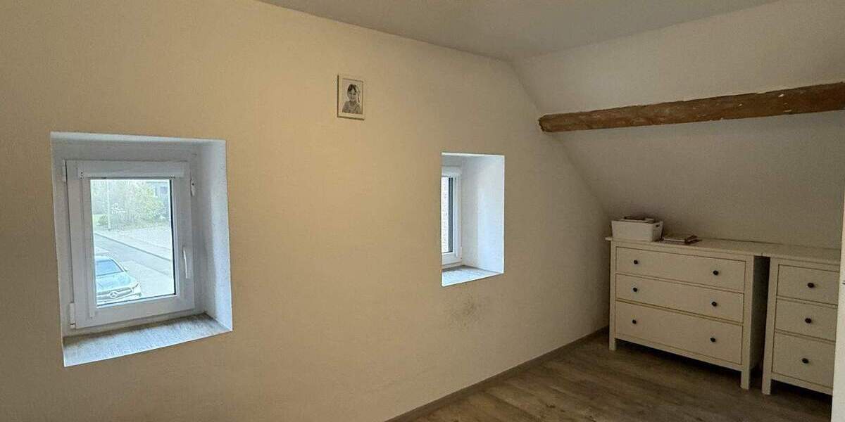 Einfamilienhaus in Bedburg Rath - modernisiert, Wintergarten-Feeling & große Doppelgarage 4 zimmer