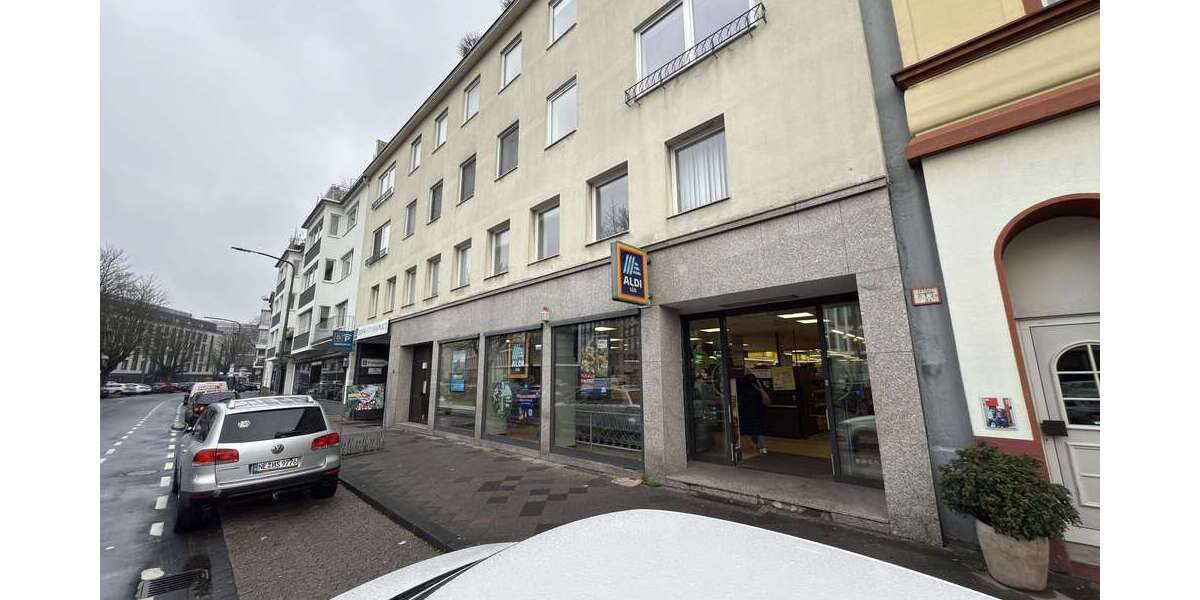 Einzelhandel in Düsseldorf 13.900 € 793 m² zimmer
