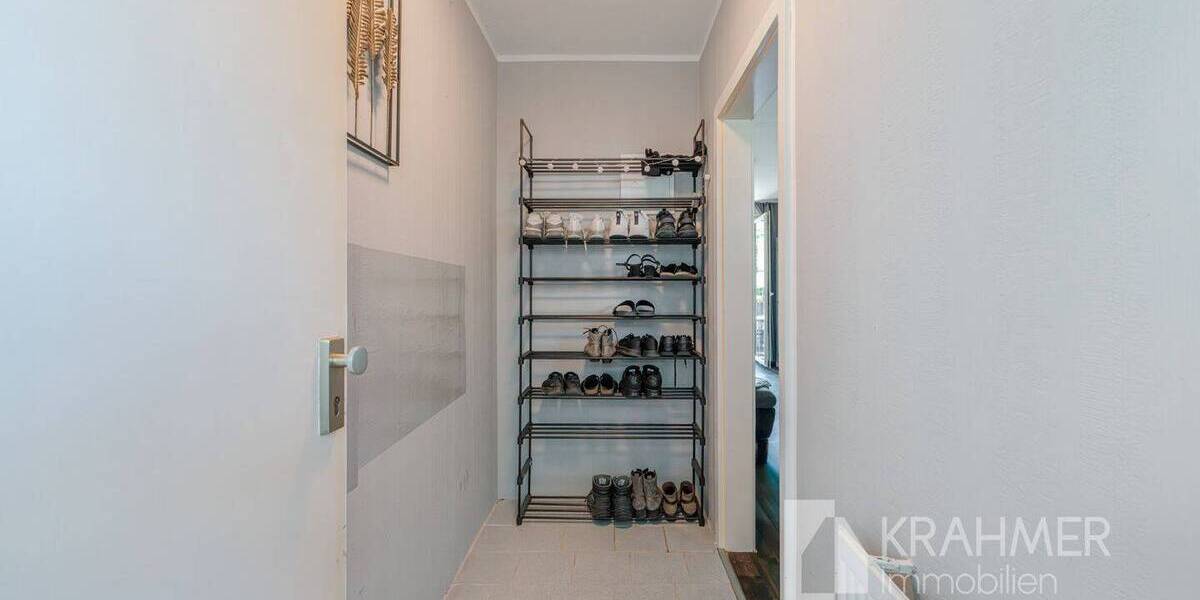 Moers-Asberg: Freundliche, vermietete Eigentumswohnung mit Loggia und Blick ins Grüne 2 zimmer