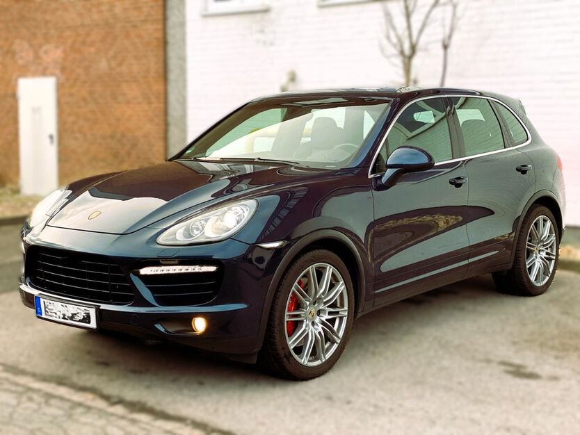 Porsche Cayenne 245.000 km 20.300 € Mönchengladbach 41065