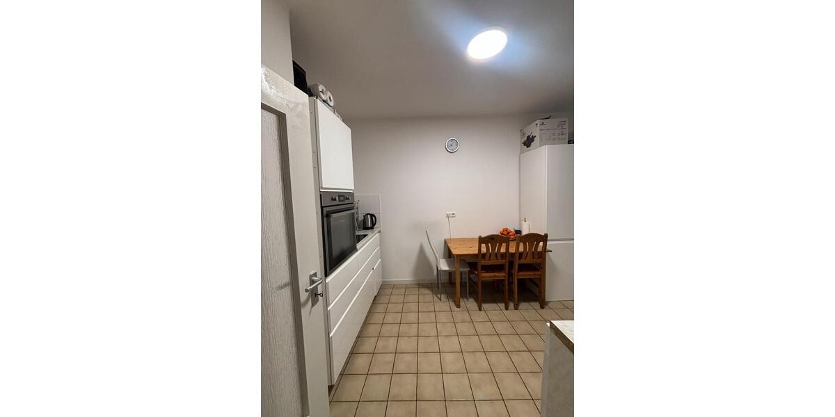 Erdgeschoßwohnung Düsseldorf Stadtbezirk 8 - 1 Zimmer, 35 m&sup2;, 450&euro; | Angebot:25292859