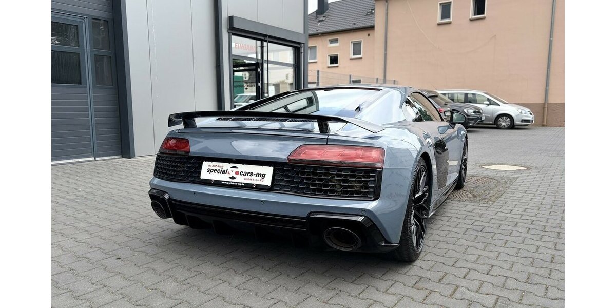 Audi R8 / 5.2 FSI quattro / 570PS / V10 FSI 110.000 km 99.900 &euro; Mönchengladbach 41066